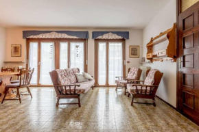 Hotels in Calceranica Al Lago
